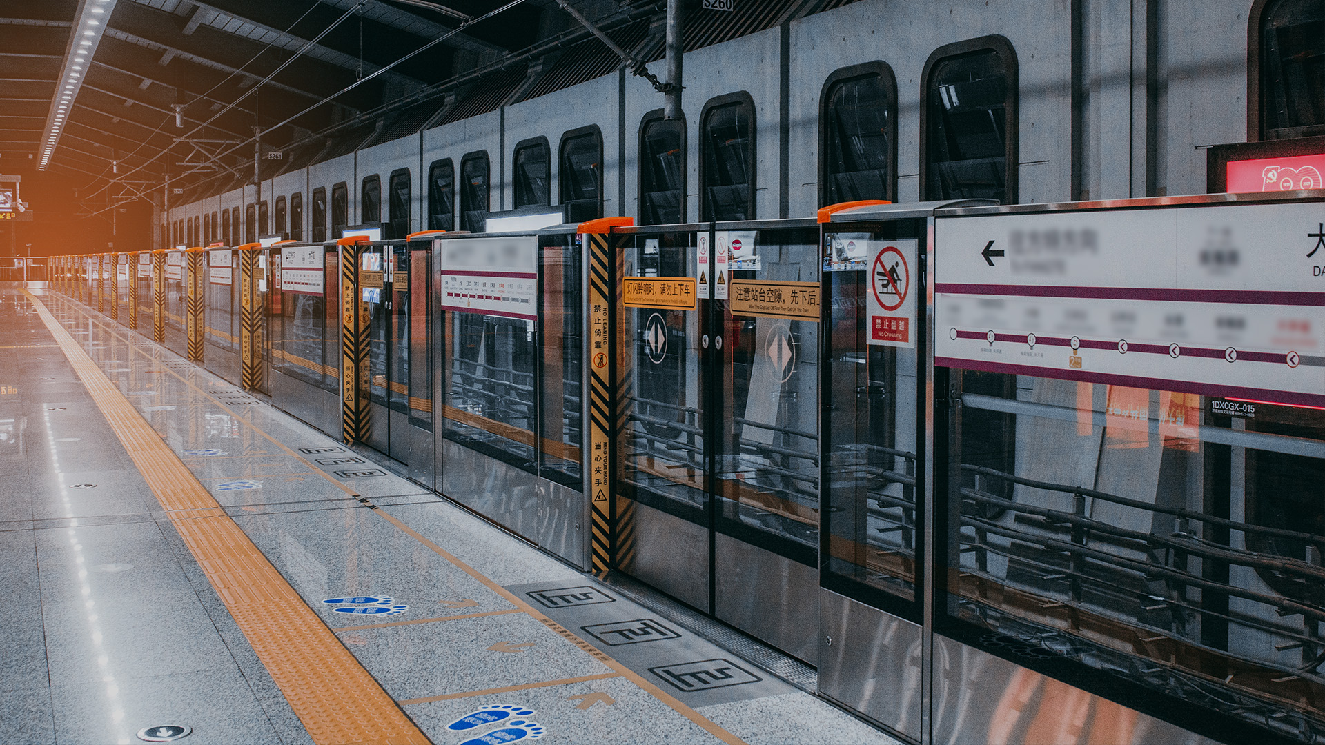 專業(yè)生產(chǎn)電梯毛刷、列車門毛刷、毛刷組件等產(chǎn)品